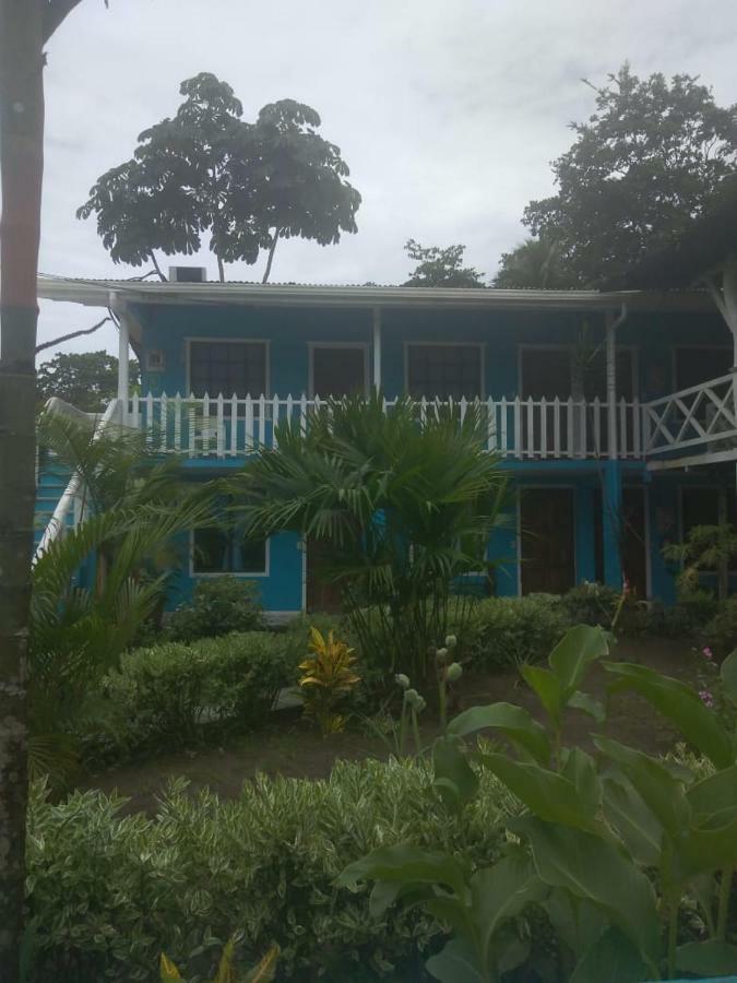 Cabinas Miss Miriam 2 托尔图格罗 外观 照片